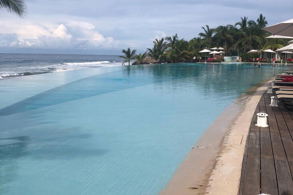 Bay View Grand Marina Ixtapa Condo En Pie De Playa Εξωτερικό φωτογραφία